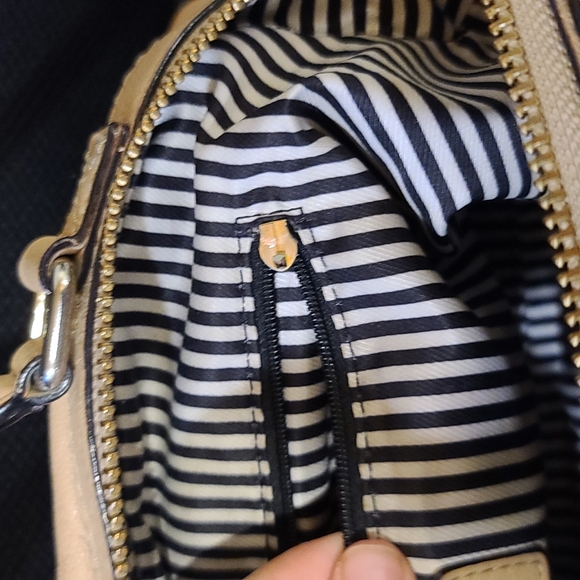 Kate Spade tan crossbody bag - Picture 9 of 16